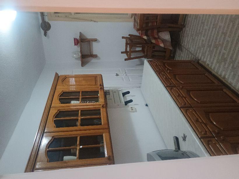 Zugrăvit montaj parchet, glet, placare polistiren, (5/5)