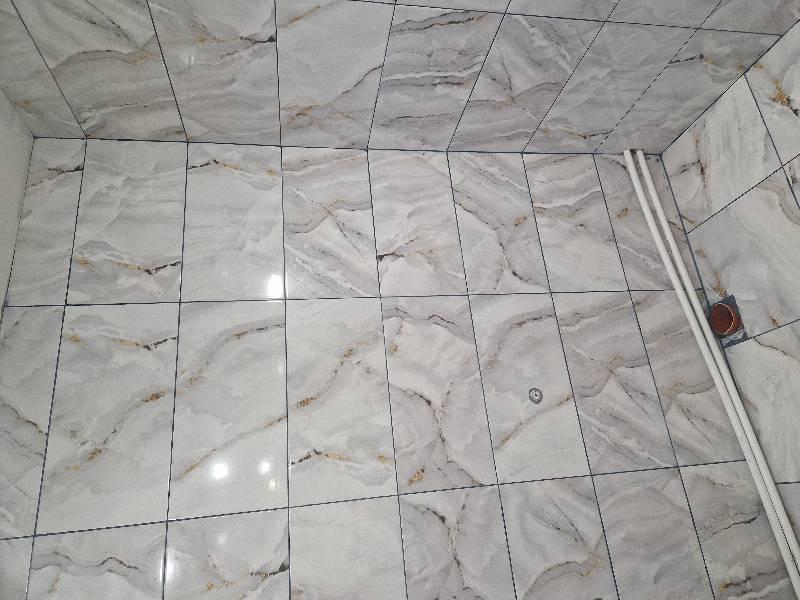 Oferim servicii interioare, exterioare ,gresie, faianta, placat rigips, demolări, montaj usi interioare etc.... (3/5)