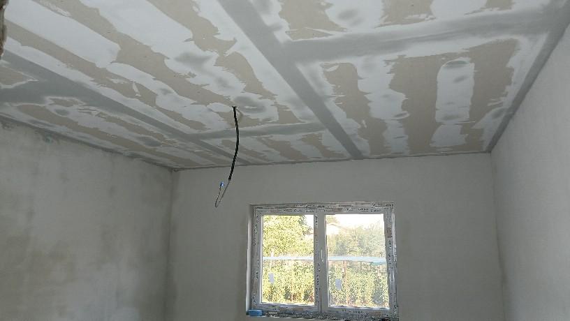 Ofer servicii , zugraveli parchet, gresie ,faianta (4/5)