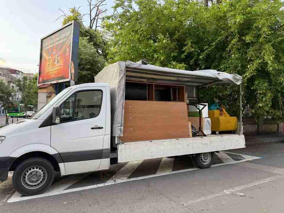 Transport Marfa, mutari, debarasare Non-Stop (3/3)