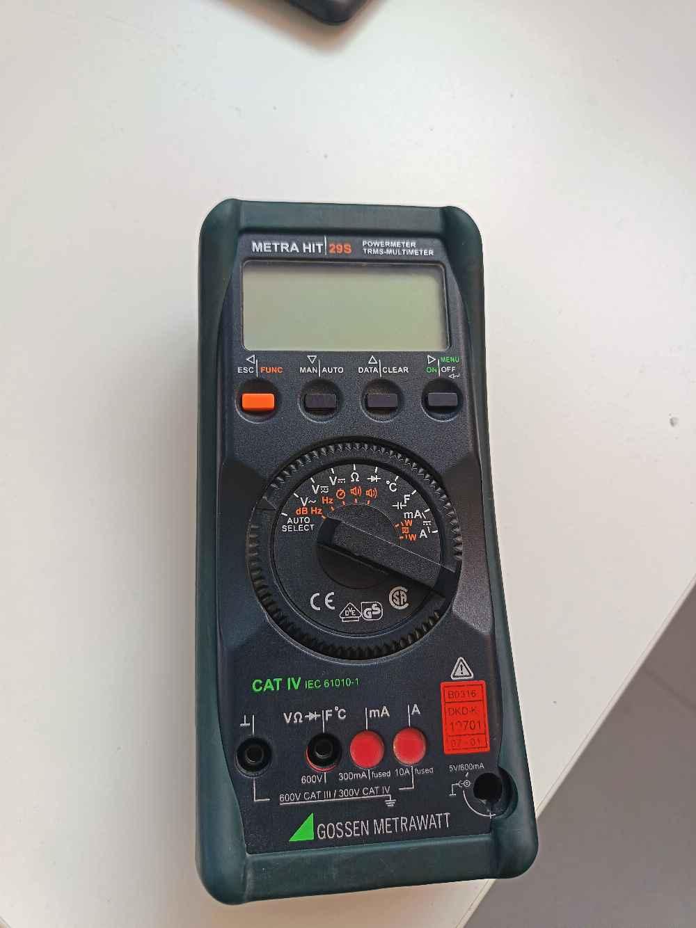 Servicii de intretinere, mentenanta echipamente electrice, (1/5)