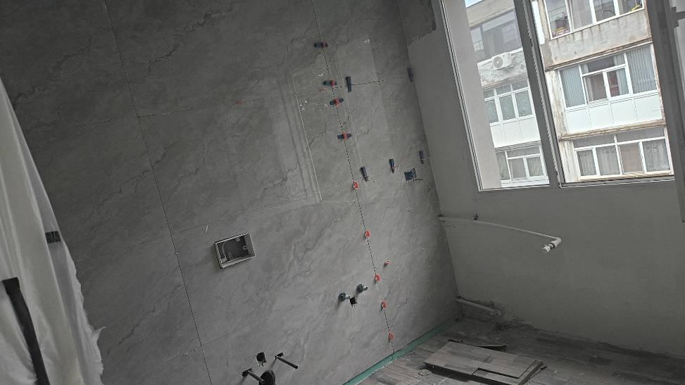 Ofer servicii de renovari interioare, exterioare (2/3)