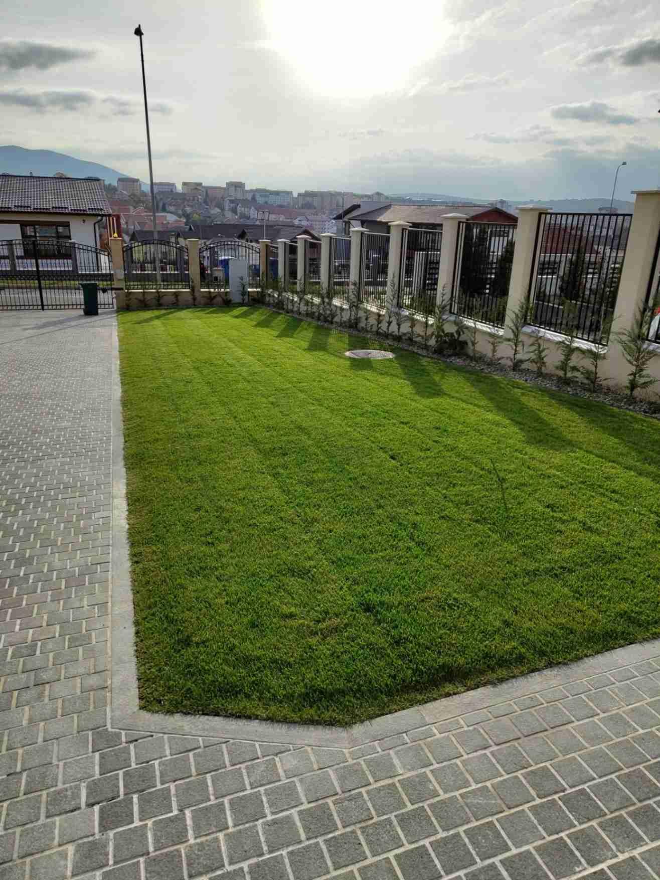 Amenajare spații verzi, gazon, irigații (1/3)