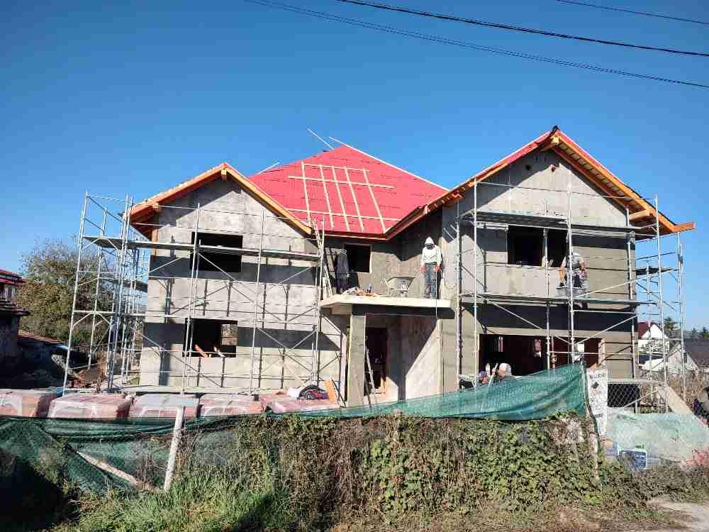 Executăm acoperișuri construcții și reparații (1/5)