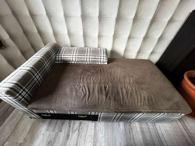 Imagine Indisponibilă