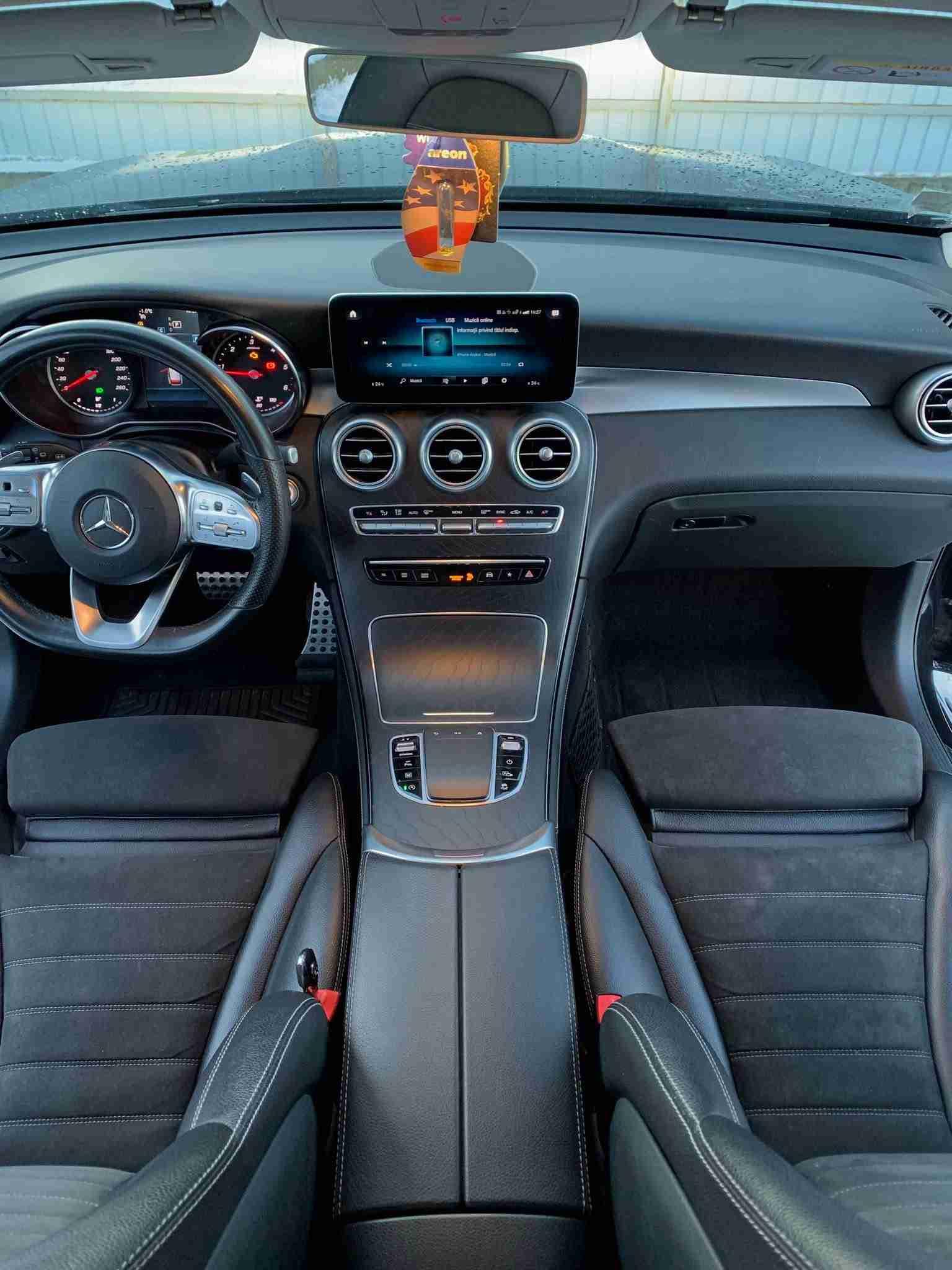 Ofer servicii detailing interior (3/5)