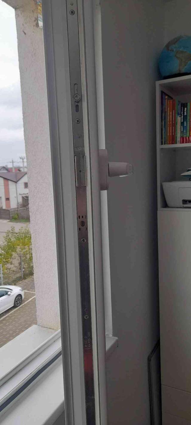 Imagine Indisponibilă