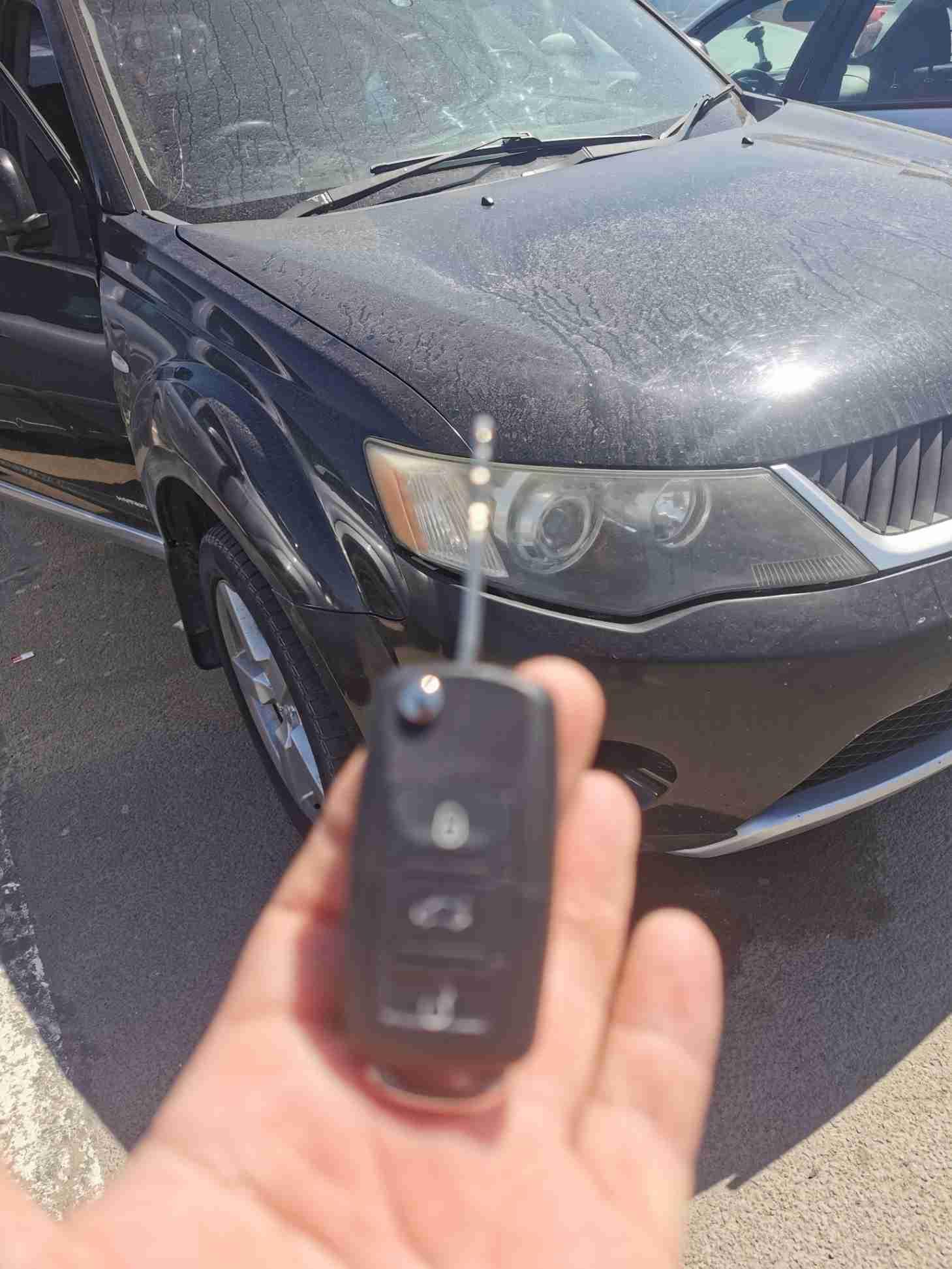 Deblocari auto Iasi. Lacatus auto Iasi. (2/3)