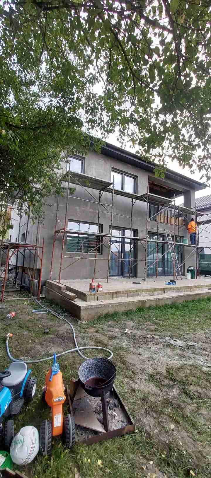Ofer servicii in domeniul constructii (3/5)