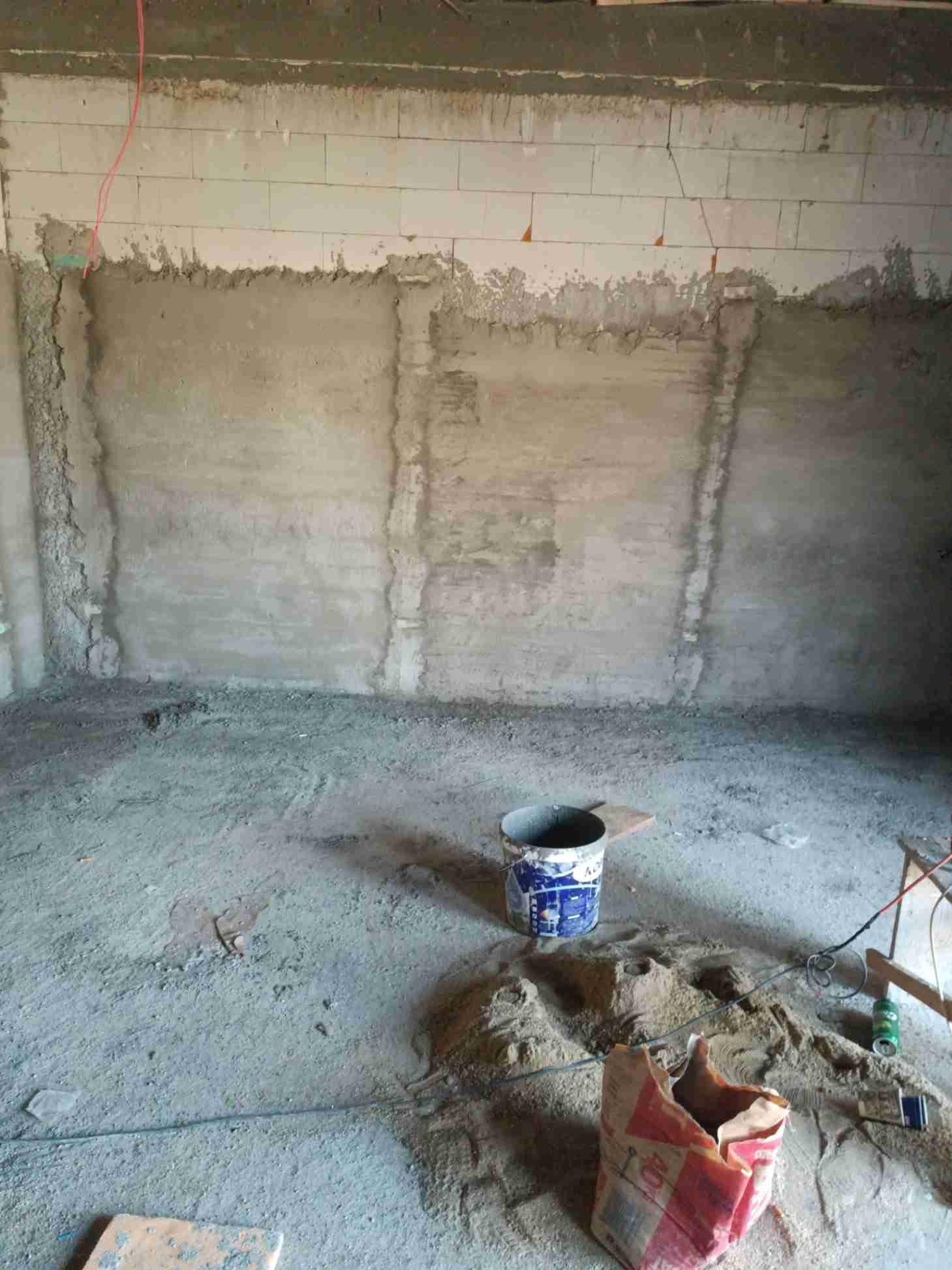 Echipa construcții - finisaje interioare, exterioare (3/3)