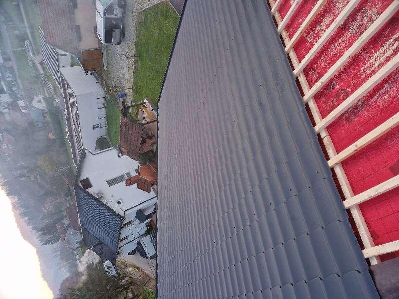 Firmă specializată in construcții de acoperișuri si reparații de urgență (5/5)