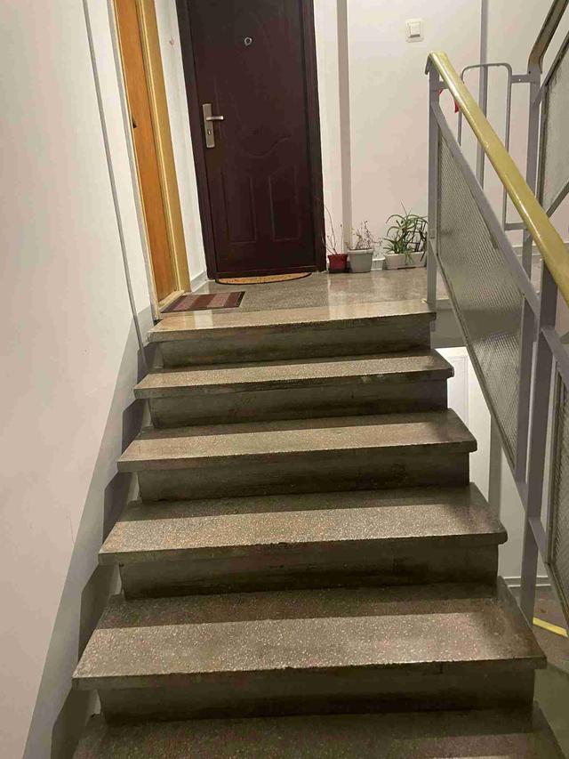 Imagine Indisponibilă