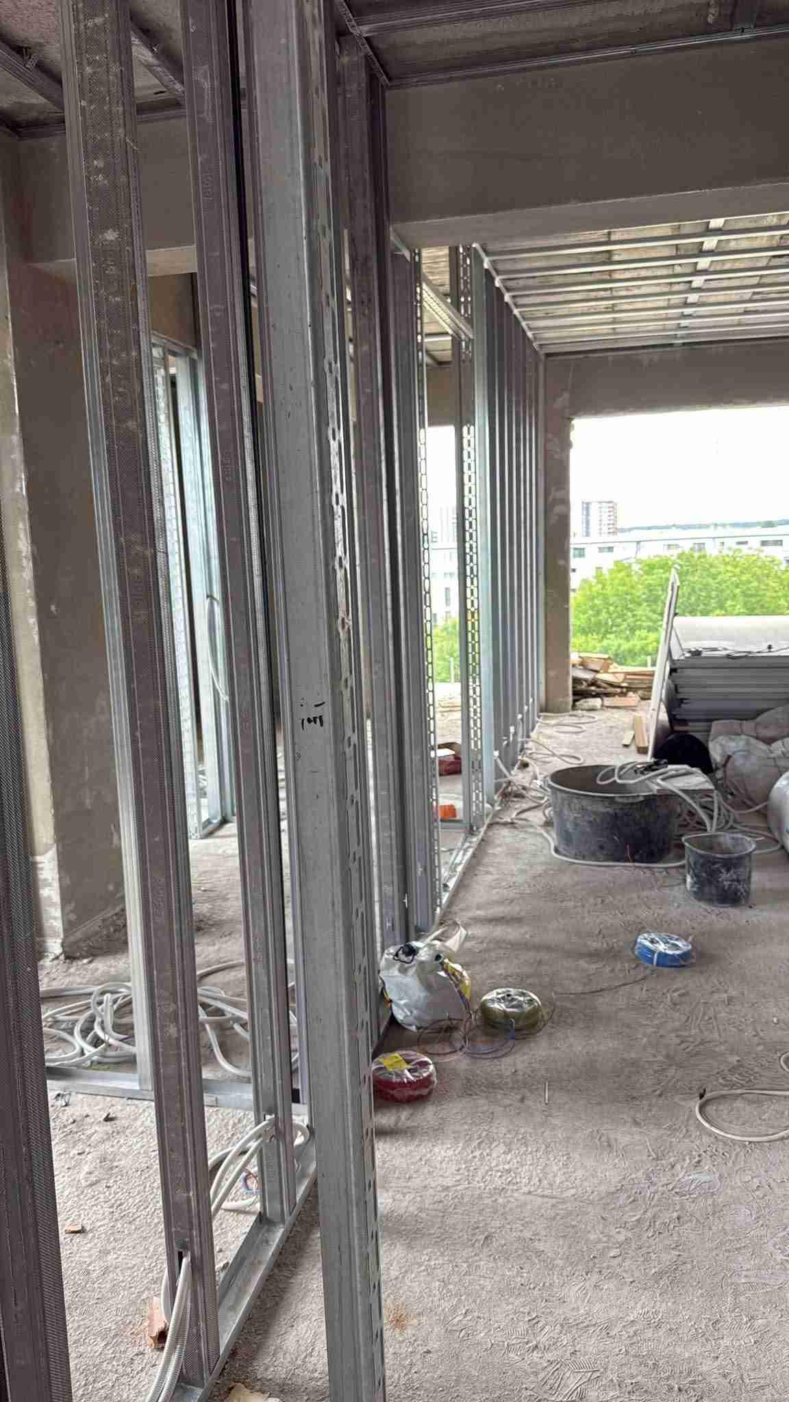 Finisaje interioare si renovari (3/4)