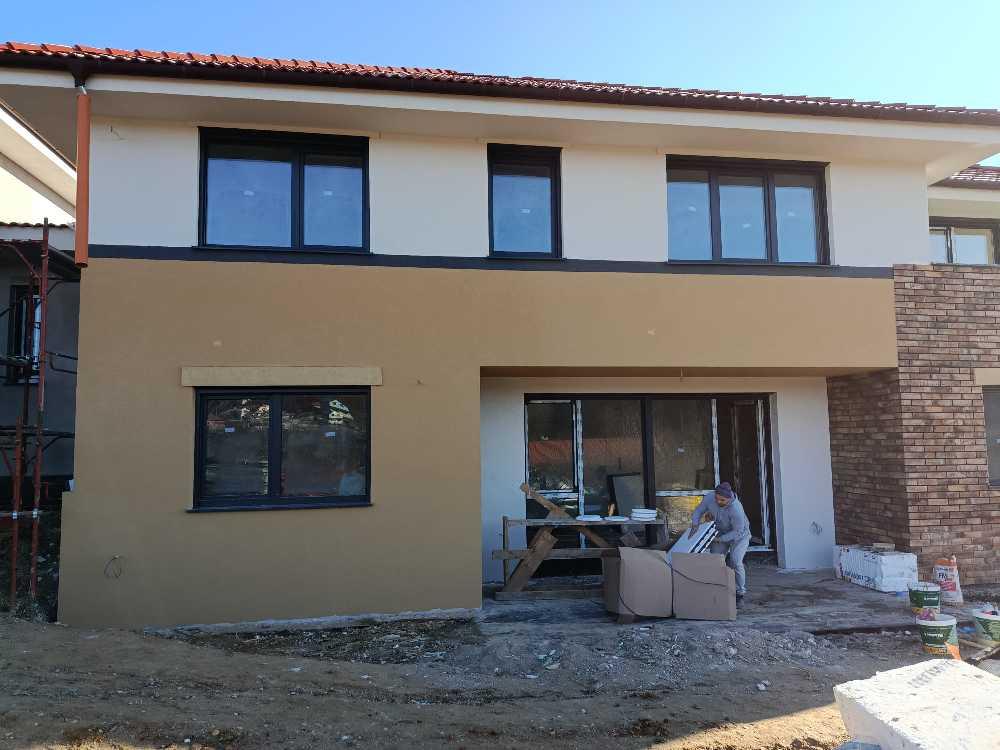 Construcții - fațade, termosisteme, renovari (1/5)