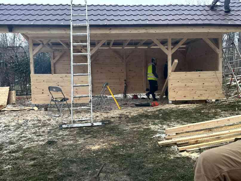 Executăm Acoperișuri si orice fel de construcții (2/5)