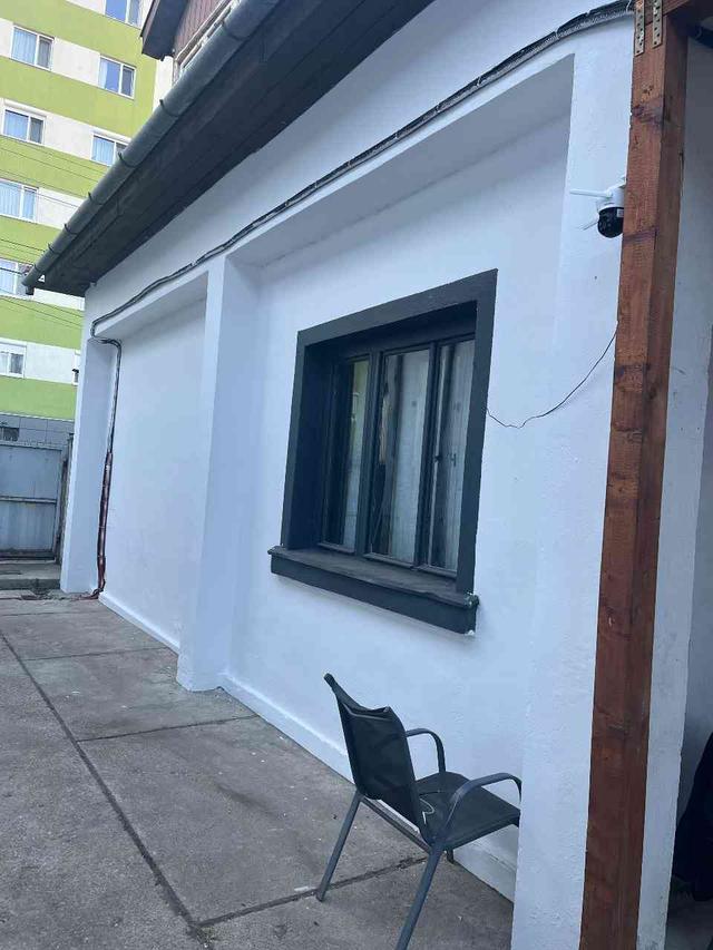 Imagine Indisponibilă