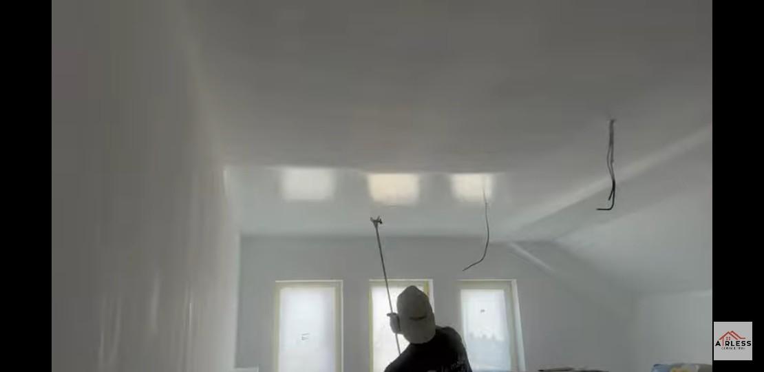Construim case la rosu Amenajari interioare - rigips, glet, var, gresie, faianta, stuco, parchet, instalatii electrice si sanitare,sape elicopterizate. Amenajari exterioare - placari (2/5)