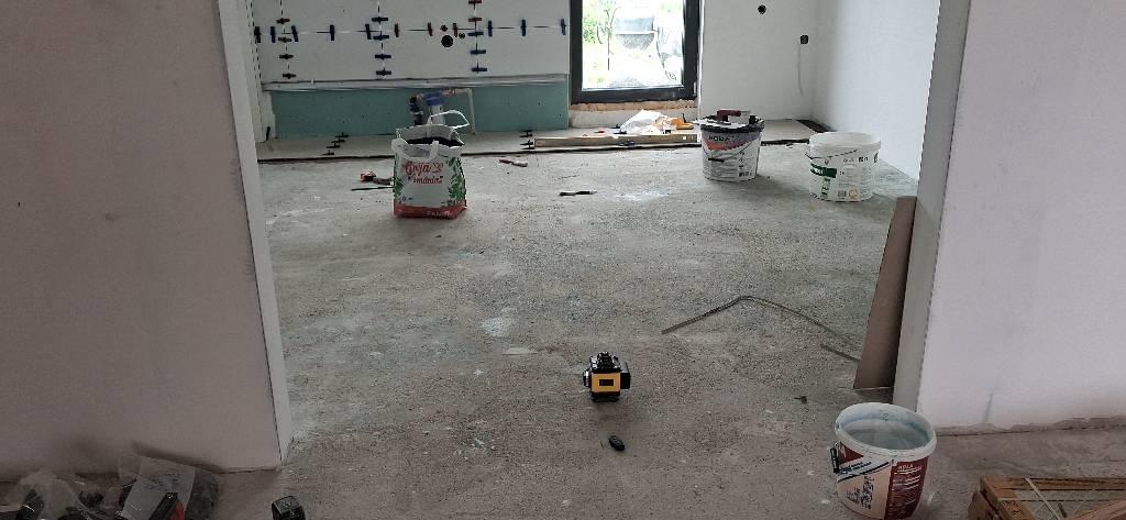 Execut amenajari interioare si exterioare (3/3)