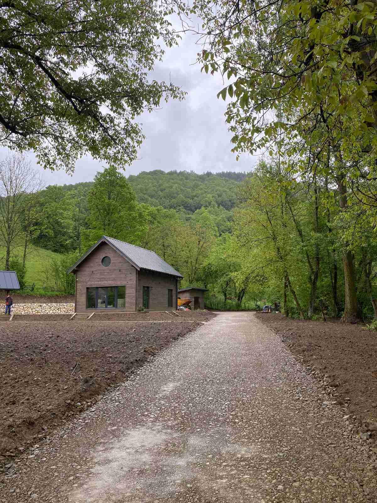 Excavații, terasamente, amenajări și transport (2/6)