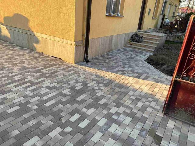 Imagine Indisponibilă